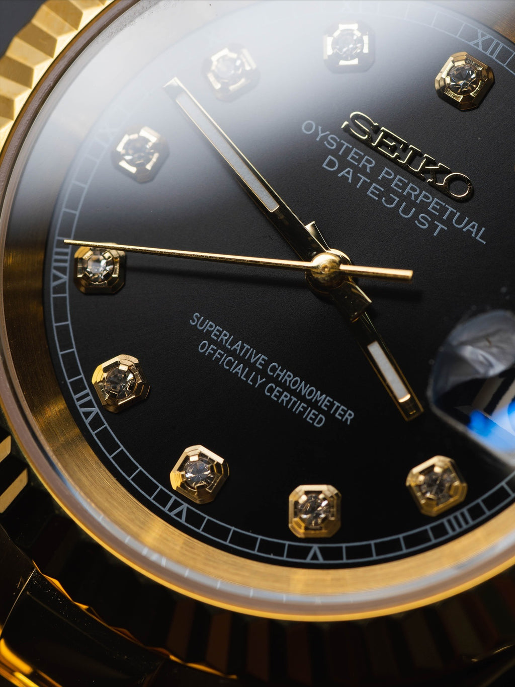 Automatic Mod Watch Style Presidential | 316L Stainless Steel Case | Gold Bezel Black Dial | Gold Hour Markers | Oystersteel Stainless Steel Bracelet