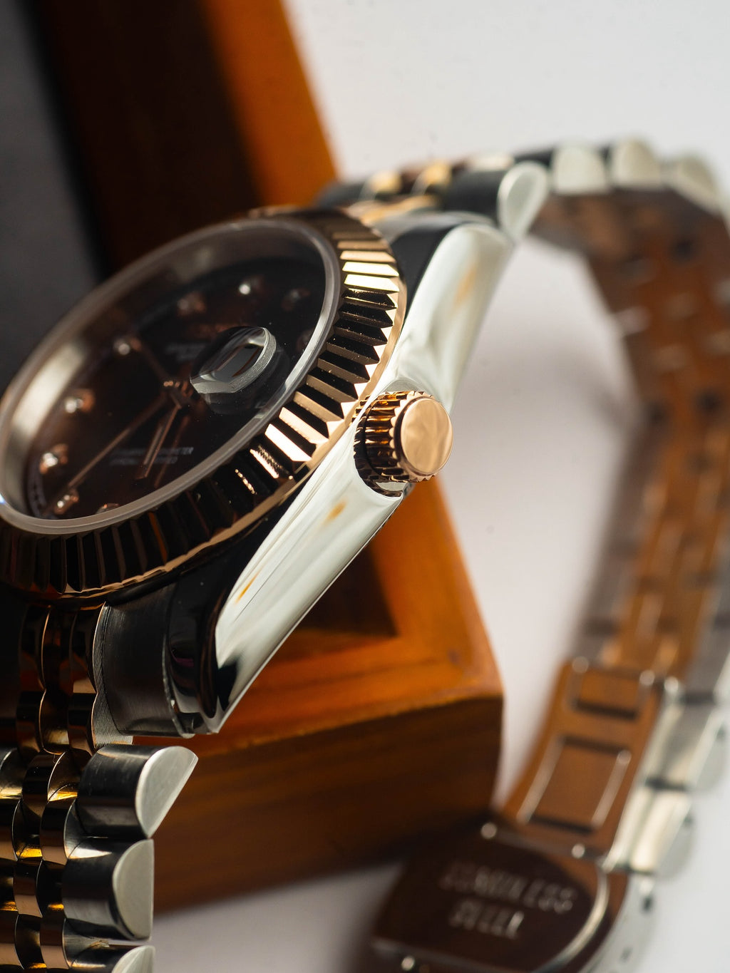 Automatic Mod Watch | 316L Stainless Steel Case | Smooth Bezel | Chocolate Dial with Diamonds Indexes | Jubilee Bracelet