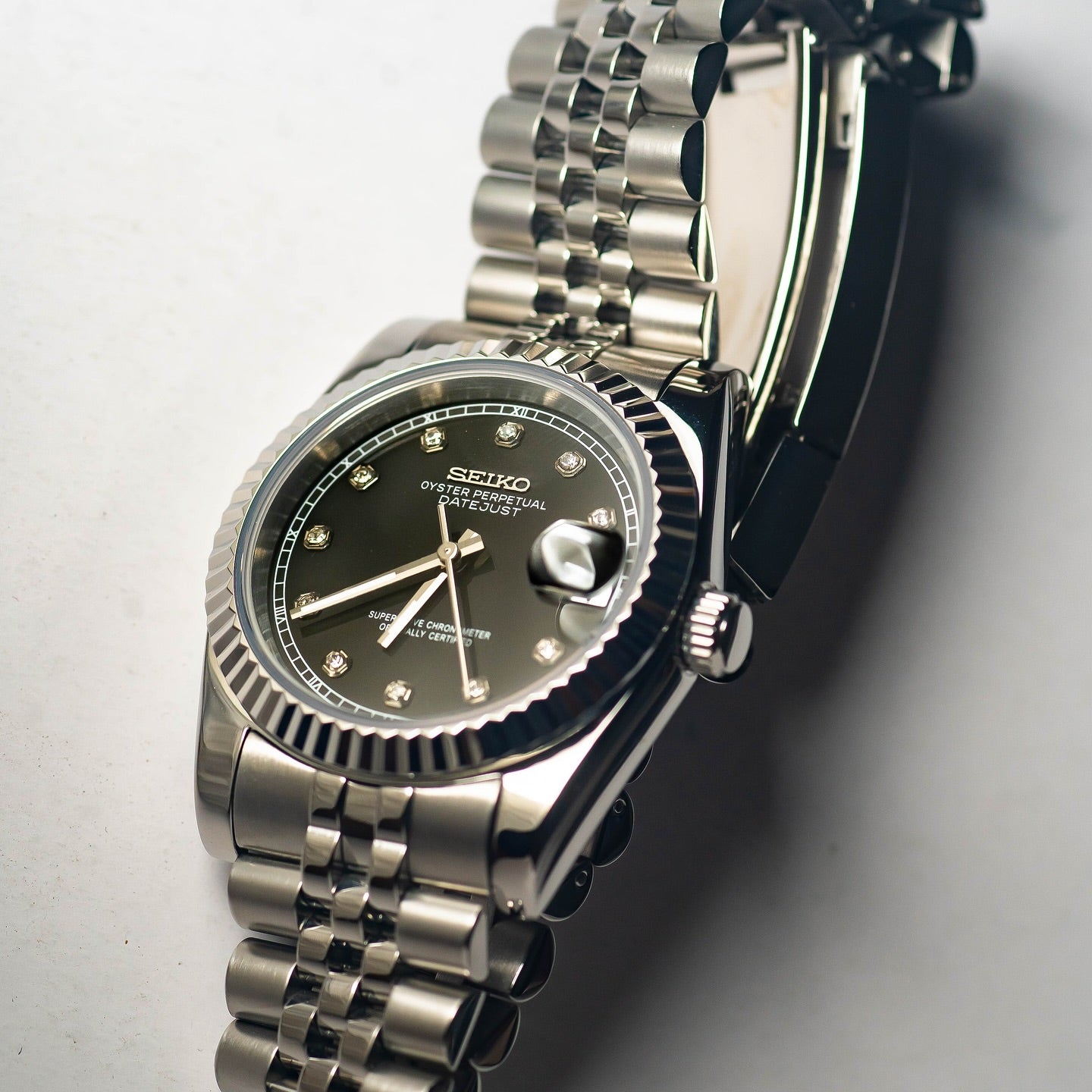 Automatic Mod Watch Black Dial  | 316L Stainless Steel Case | Smooth Bezel | Black Dial with Diamonds Indexes | Jubilee Bracelet