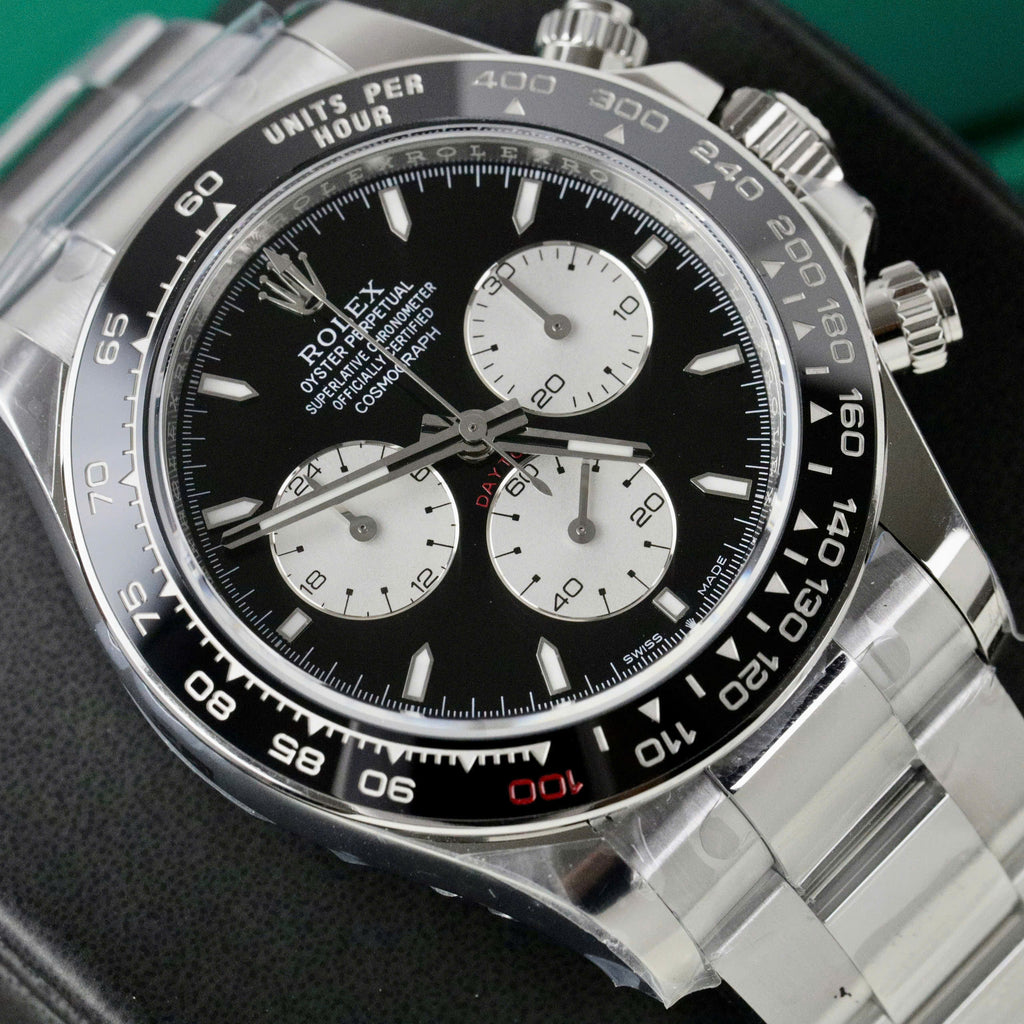 Luxury Swiss Watch | Daytona | Automatic Chronograph | Black Dial | Stainless Steel Case | Oyster Bracelet