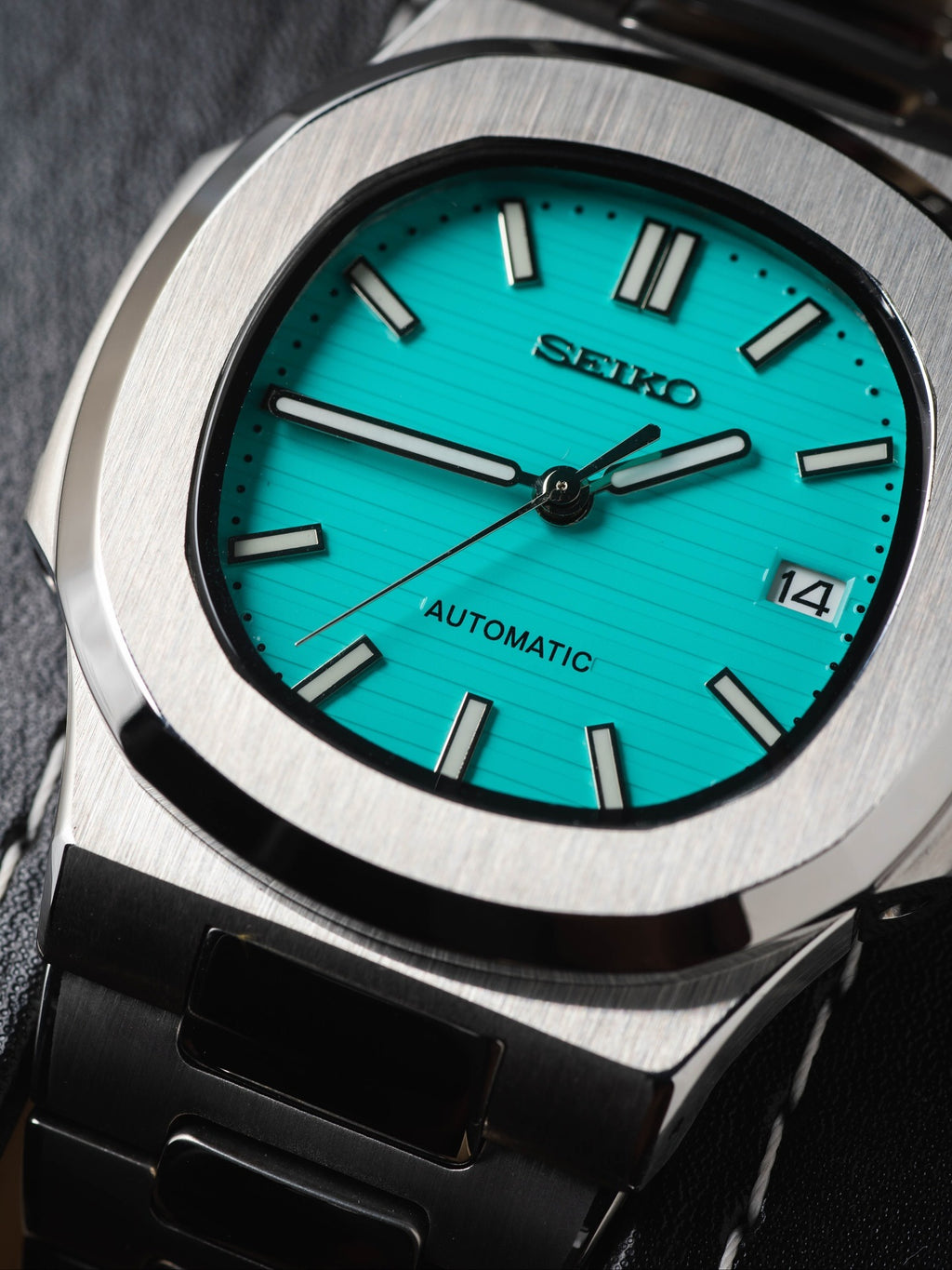 Automatic Mod Watch Style Nautilus | 316L Stainless Steel Case | Tiffany Blue Dial | Oystersteel Stainless Steel Bracelet