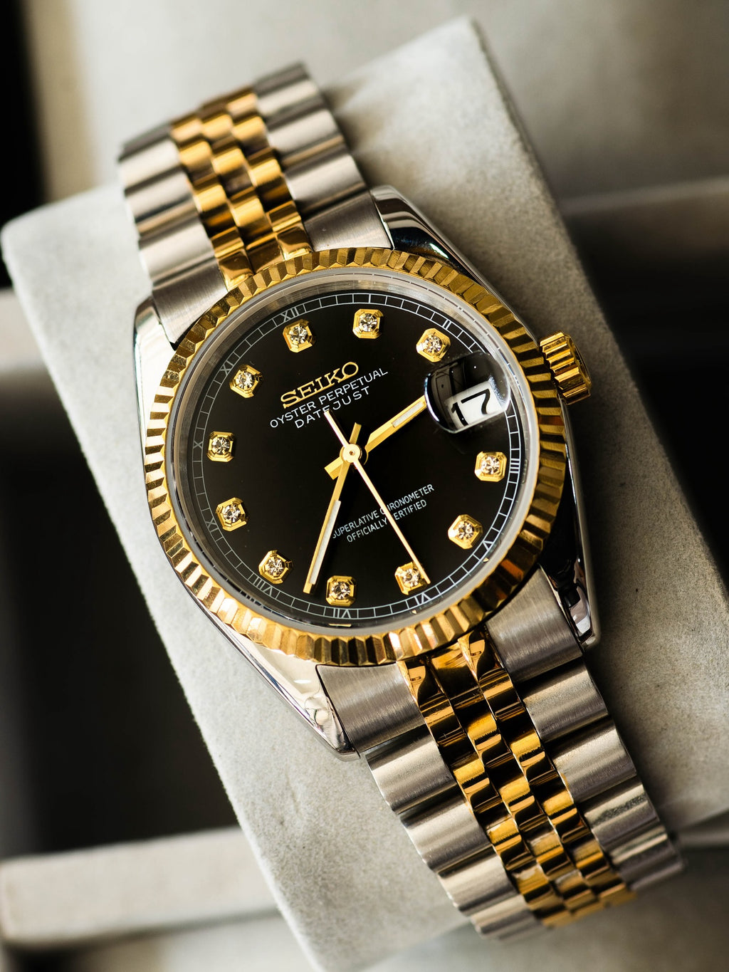 Automatic Mod Watch Black Gold Dial | 316L Stainless Steel Case | Smooth Bezel | Gold Dial with with Diamonds Indexes | Jubilee Bracelet