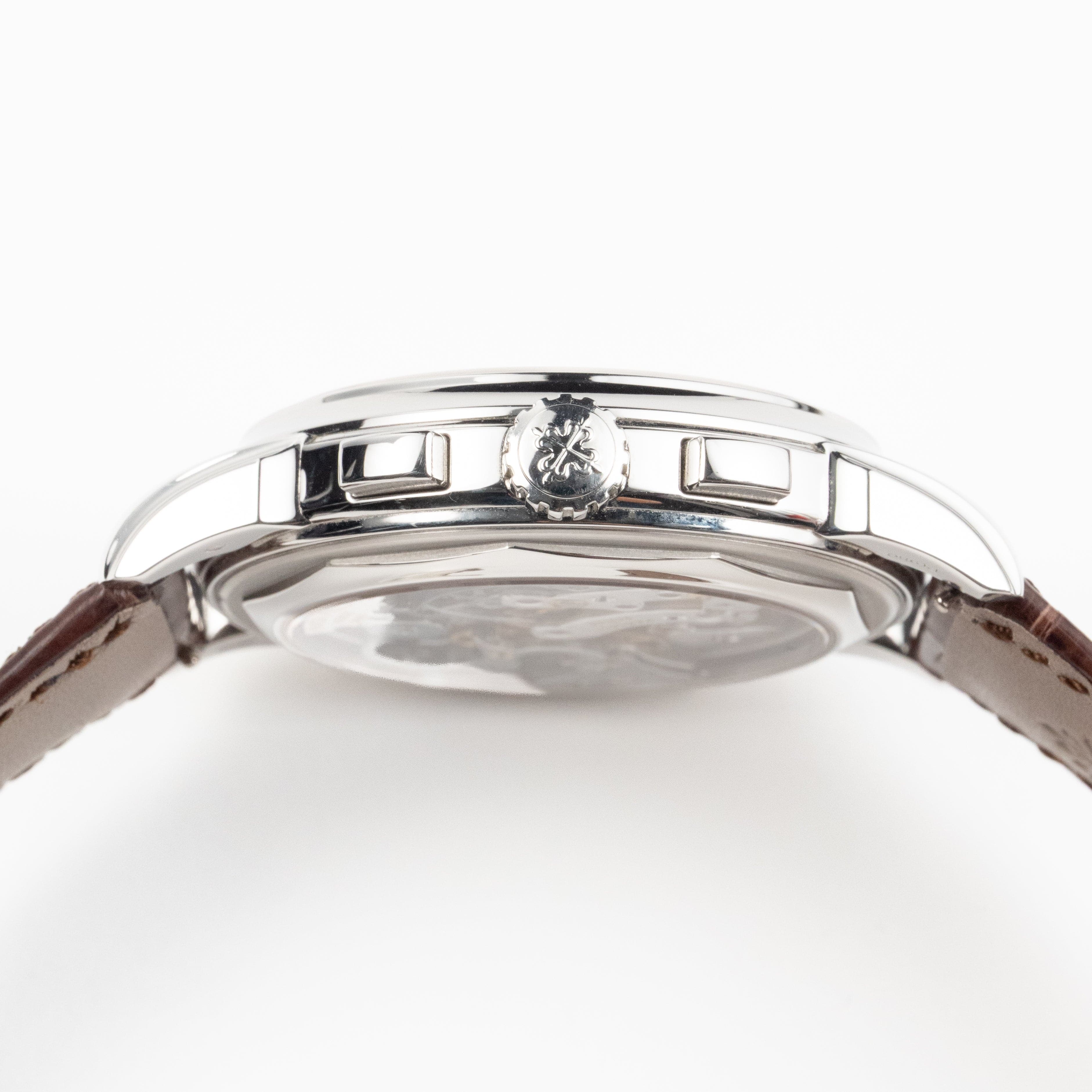 Luxury Swiss Style Watch | Automatic Chronograph | Day-Date & Moonphase Display | Stainless Steel Case