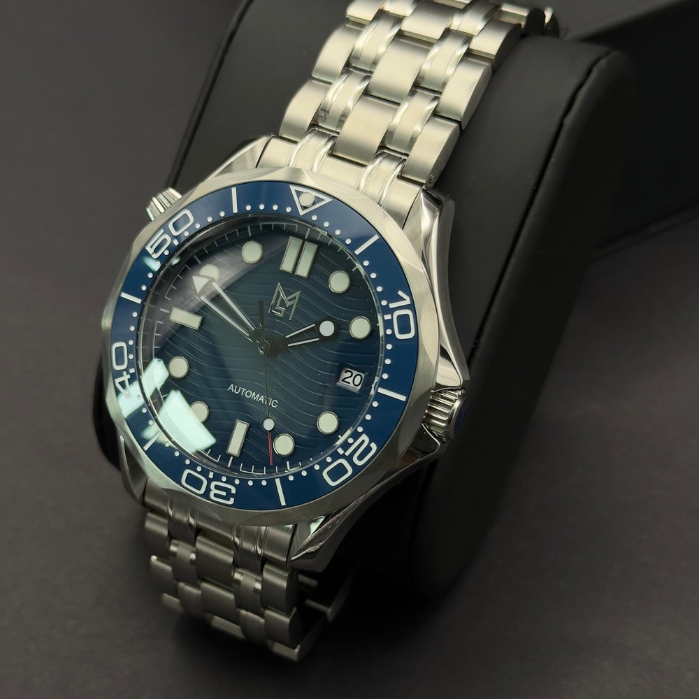 Luxury Swiss-Style Watch | Automatic Movement | Blue Dial with Rotating Bezel | 904L Stainless Steel Case | Steel Bracelet