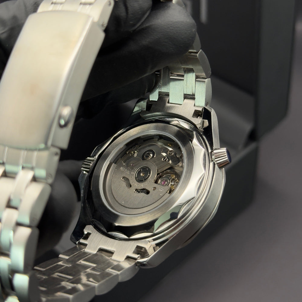 Luxury Swiss-Style Watch | Automatic Movement | Blue Dial with Rotating Bezel | 904L Stainless Steel Case | Steel Bracelet