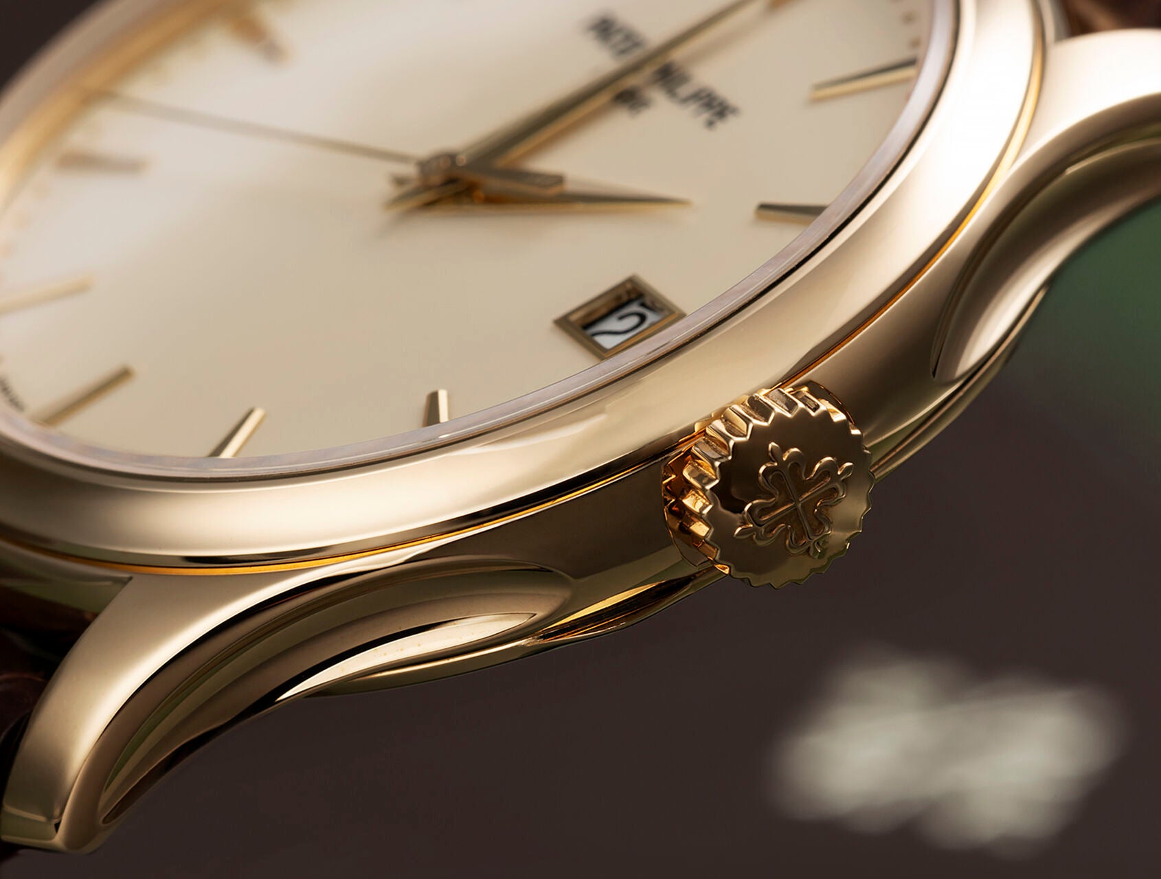 Luxury Swiss Watch | Automatic Movement | Cream Dial | Stainless Steel Case | Brown Leather Strap | Date Display