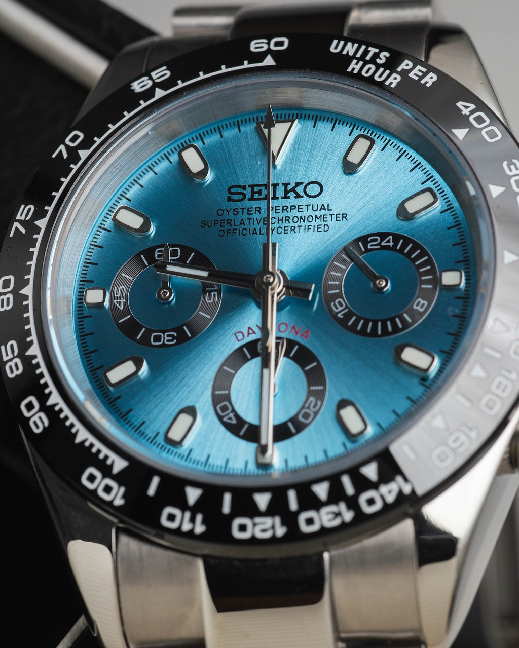 Automatic Mod Watch Blue Arabic Dial | 904L Stainless Steel Case | Smooth Bezel | Blue Dial with with Diamonds Indexes | Jubilee Bracelet