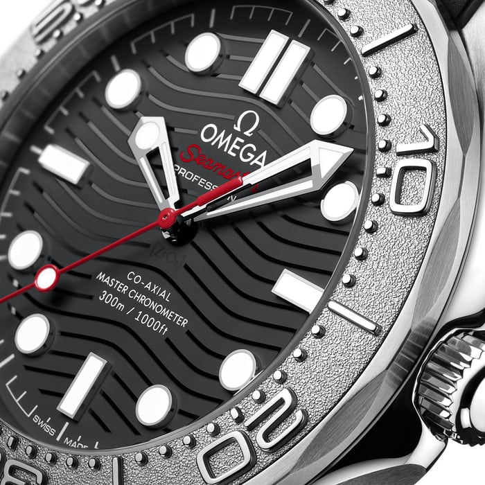 Luxury Swiss Watch | Seamaster Diver 300M | Automatic Co-Axial | Black Wave Dial | 904L Stainless Steel Bracelet | Ceramic Bezel