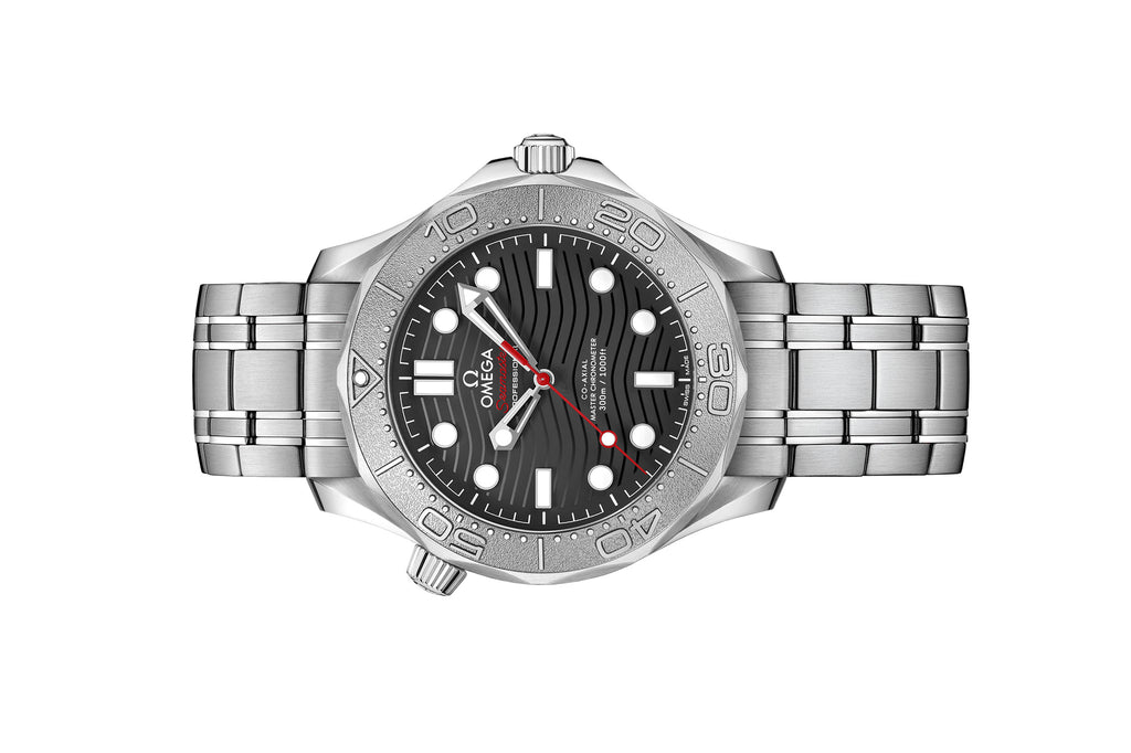Luxury Swiss Watch | Seamaster Diver 300M | Automatic Co-Axial | Black Wave Dial | 904L Stainless Steel Bracelet | Ceramic Bezel