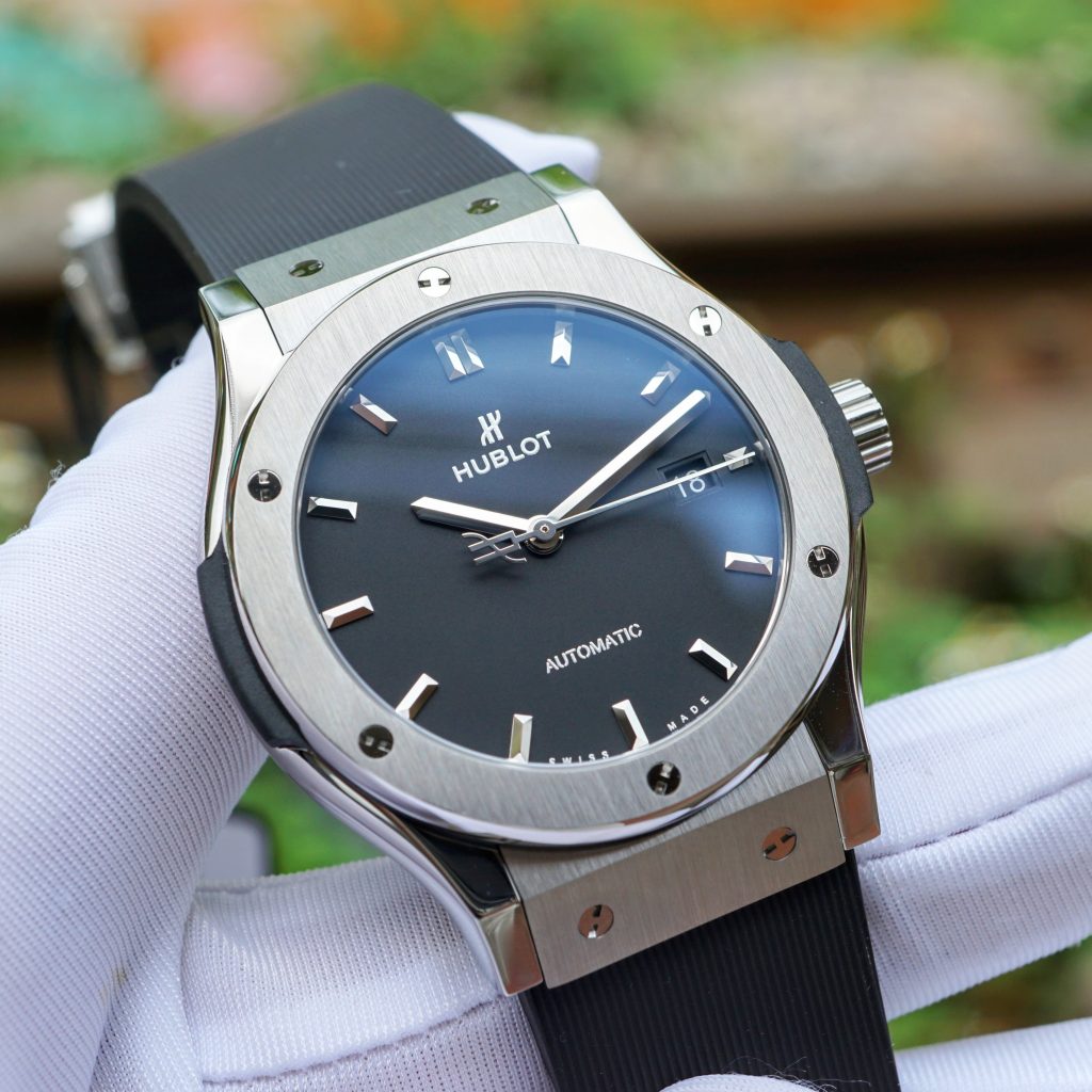 Luxury Swiss Watch | Classic Fusion | Automatic | Black Dial | Stainless Steel Case | Black Rubber Strap