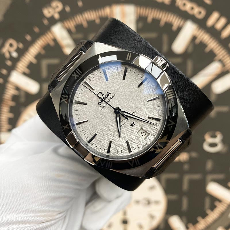 Swiss Luxury Watch | Automatic Watch | High-quality Rubber| Smooth Bezel