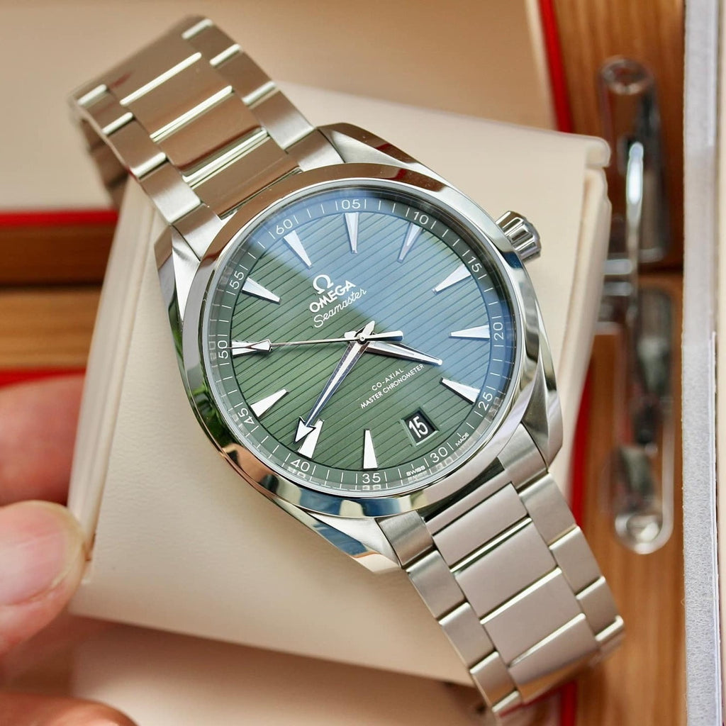 Luxury Swiss Watches | Automatic Watches | Green Dial Seamaster Design | 904L Stainless Steel Bracelet | Smooth Bezel