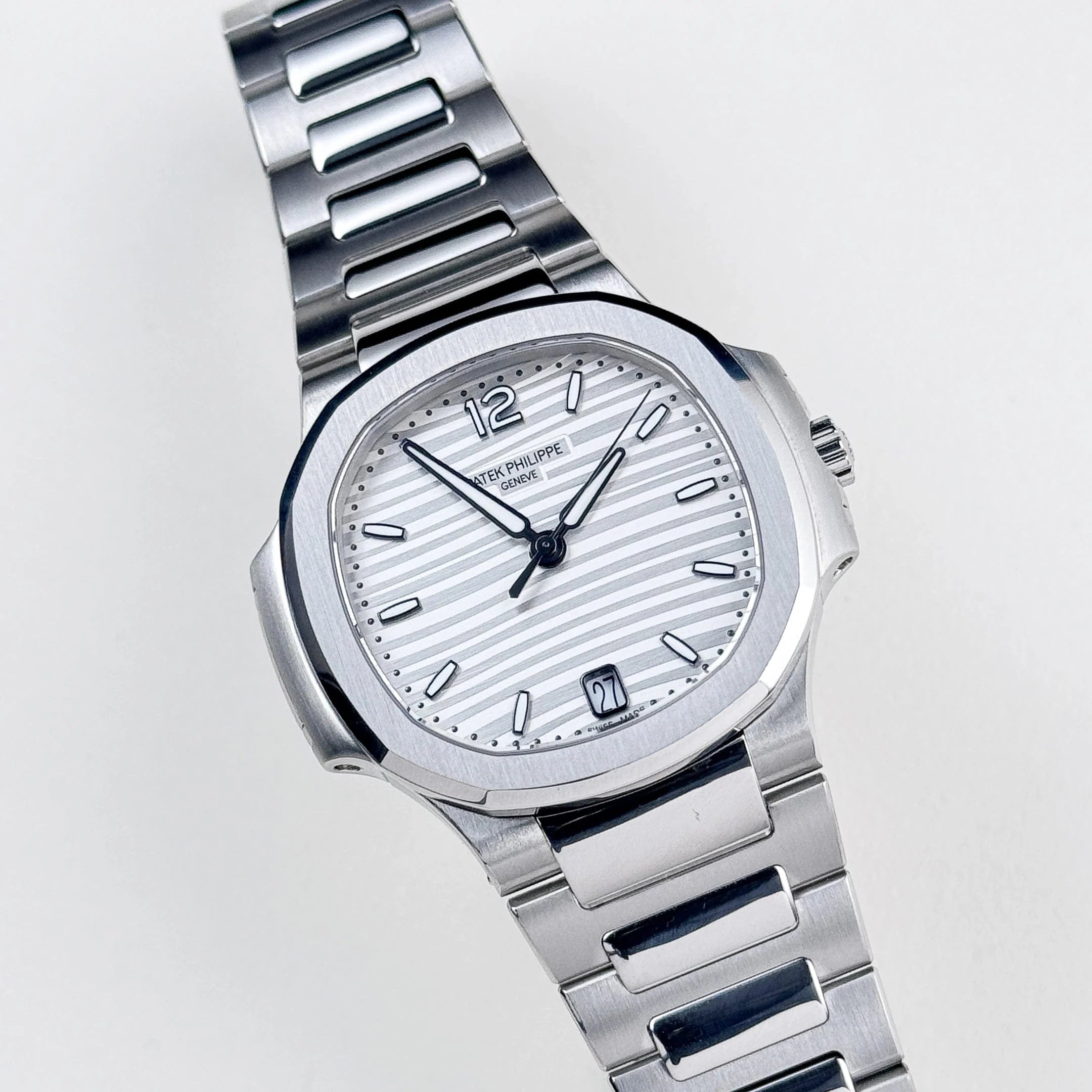 Luxury Swiss Watch | White Dial | Stainless Steel Case | Stainless Steel Bracelet | Date Display