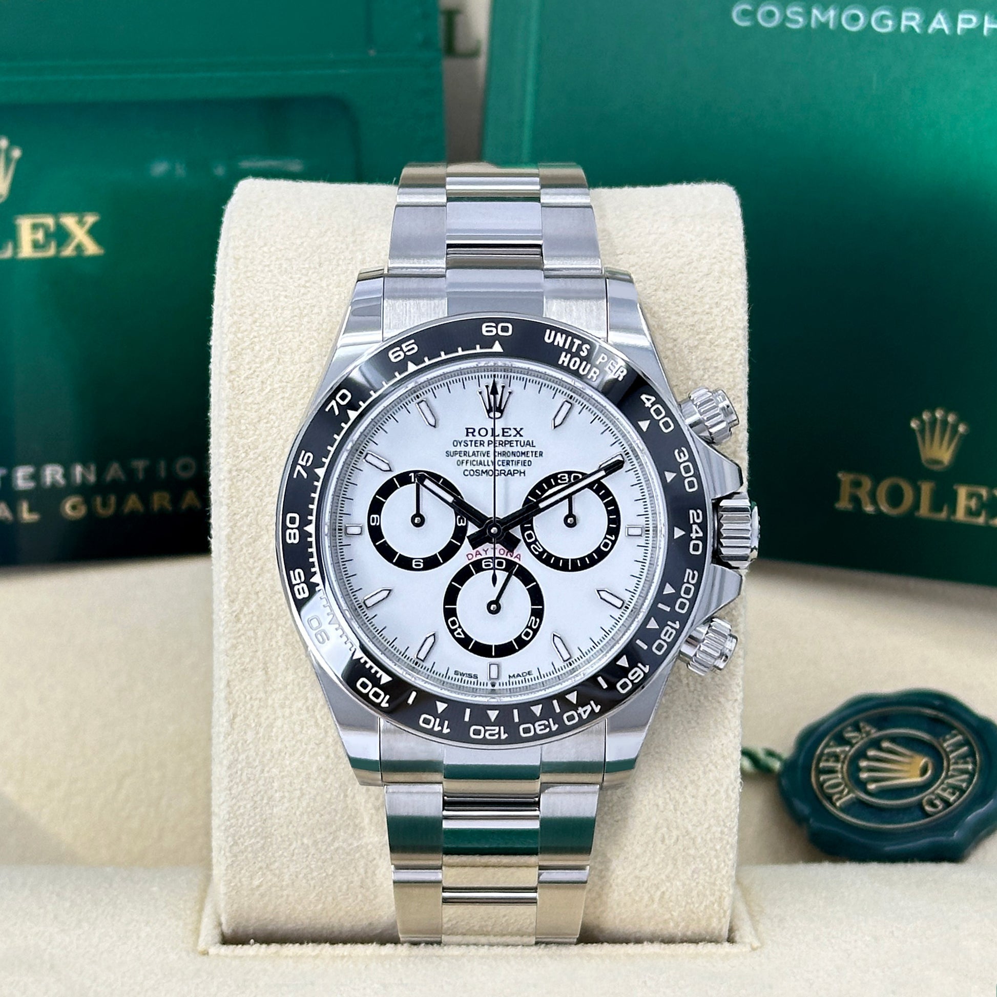 Luxury Swiss Watch | Daytona 126500LN | Automatic Chronograph | White Dial Panda | 904L Stainless Steel Bracelet