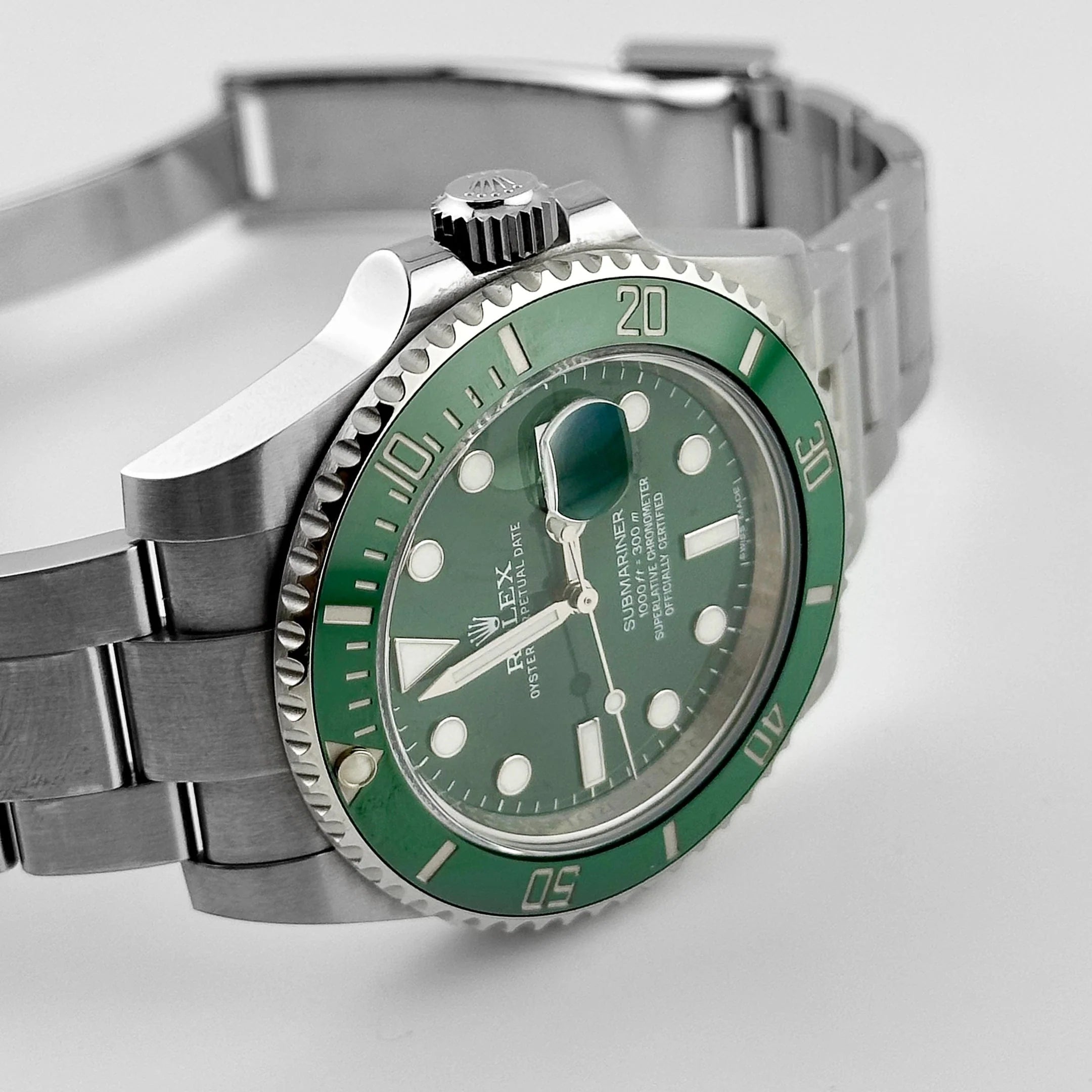 Luxury Swiss Watch | Automatic Movement | Green Sunburst Dial | Rotating Bezel | Stainless Steel Case & Bracelet