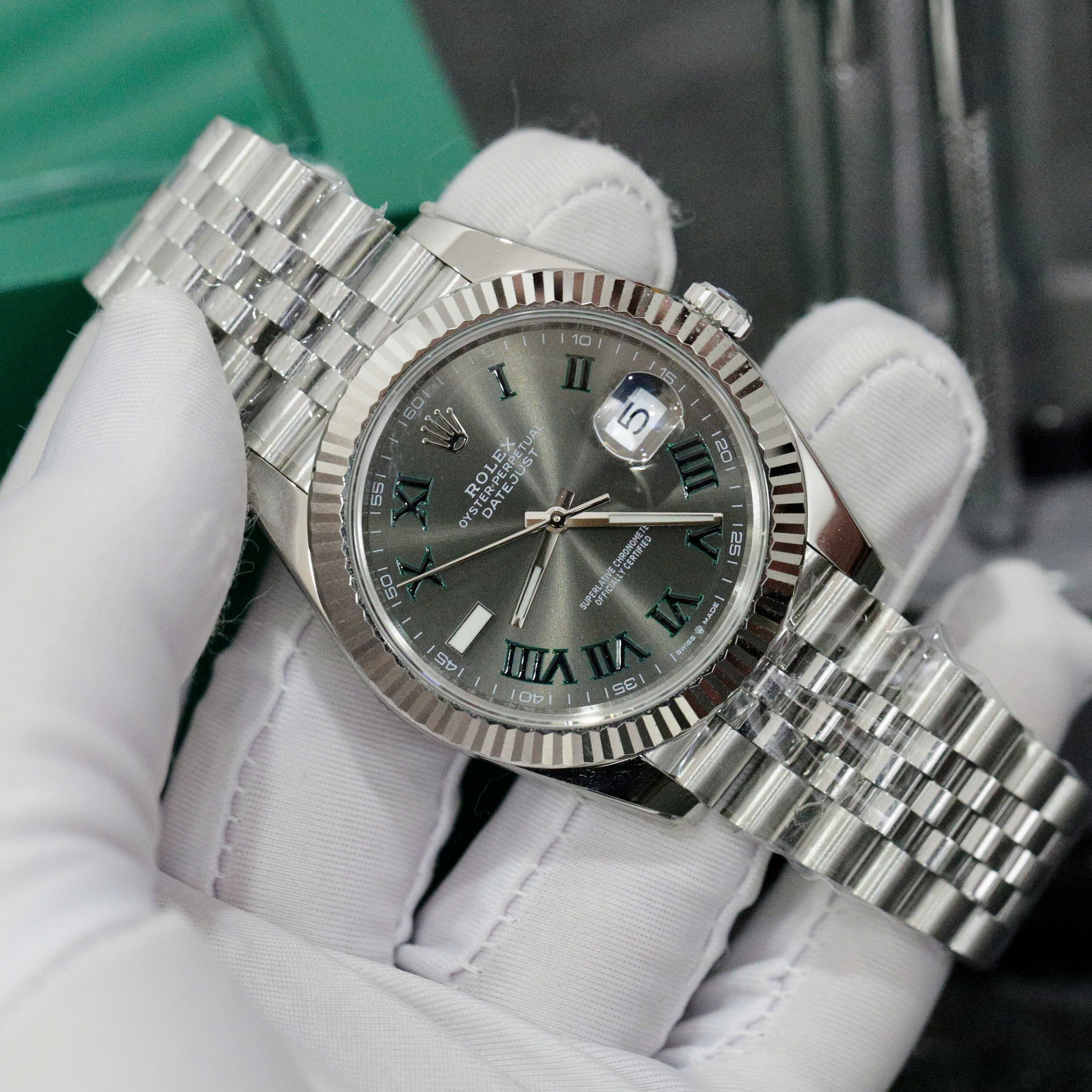 Luxury Swiss Watch | Datejust 126334 | Automatic | Grey Dial with Green Roman Numerals | 904L Stainless Steel Bracelet | Fluted Bezel
