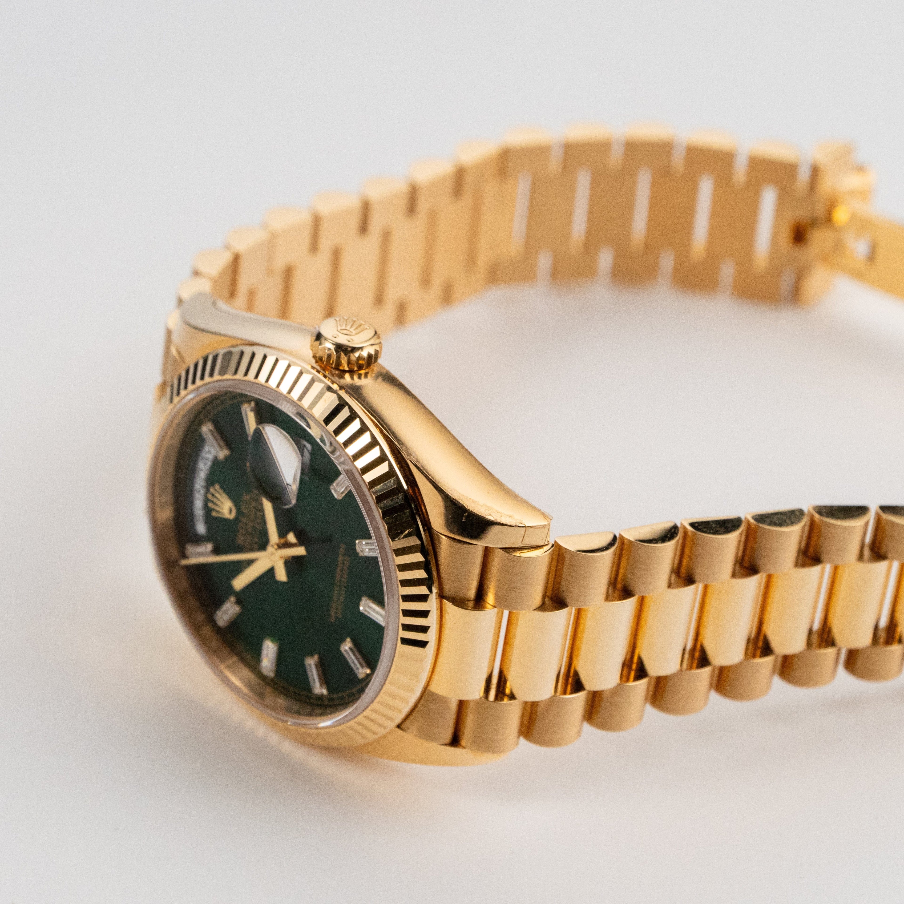 Luxury Swiss-Style Watch | Automatic Day-Date Movement | Green Sunburst Dial with Hour Markers | Fluted Bezel Stainless Steel Case