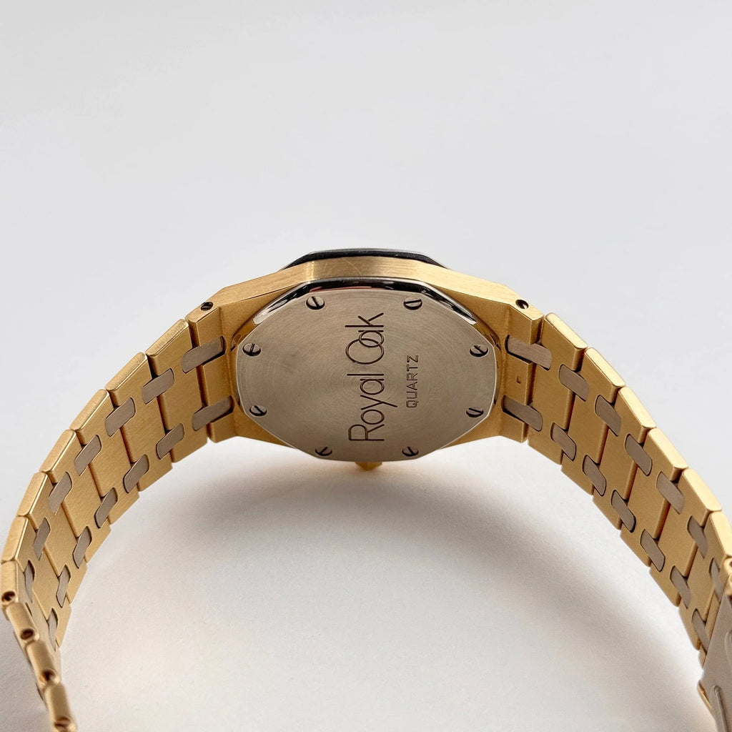 Luxury Swiss Watch | Automatic Movement | Stainless Steel Case | Stainless Steel Bracelet | Date Display