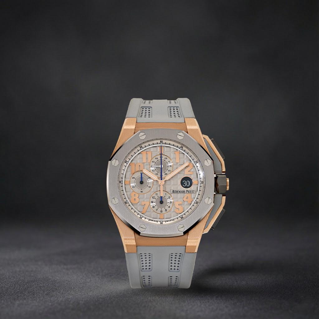 Luxury Swiss Watch | Automatic Movement | Rubber Strap | Date Display | Bold Racing Style