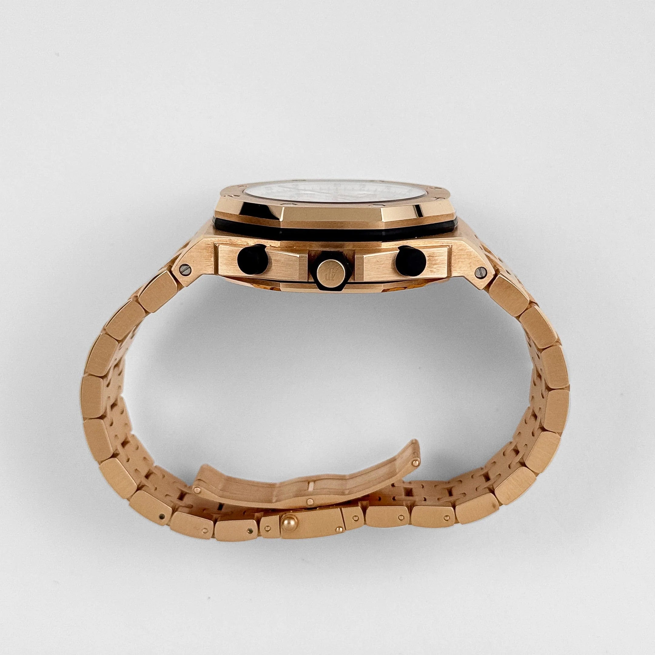 Luxury Swiss Watch | Automatic Movement | White Multi-Subdial Dial | Stainless Steel Case | Date Display | Tachymeter Scale